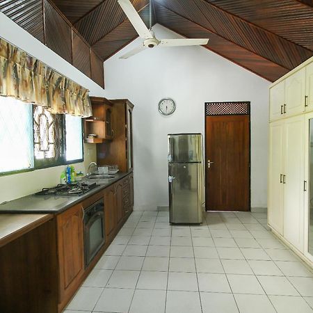 Lioni Holidays Villa Negombo Rum bild