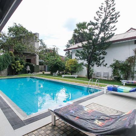 Lioni Holidays Villa Negombo Exteriör bild