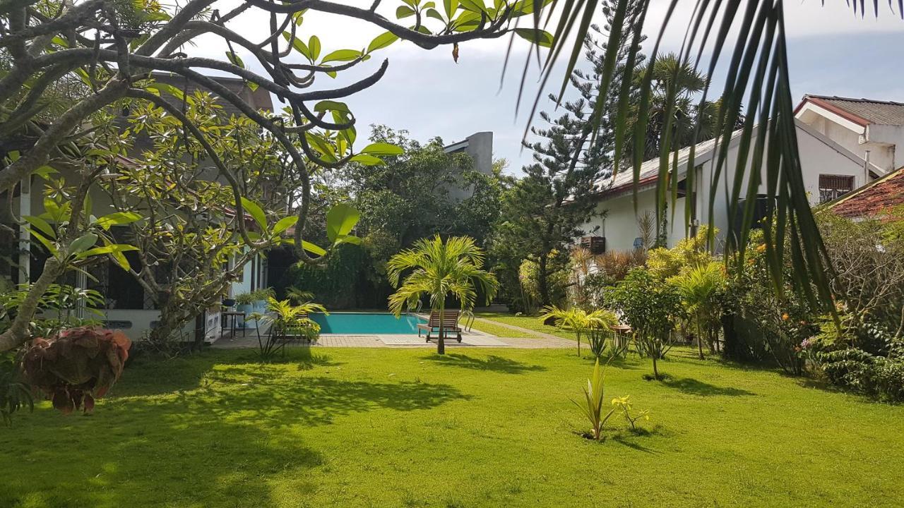 Lioni Holidays Villa Negombo Exteriör bild