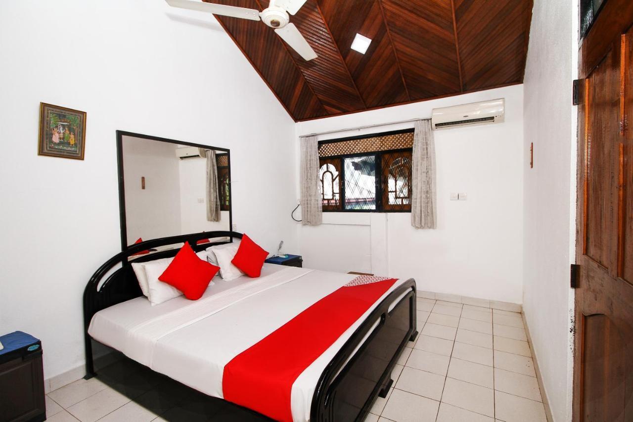 Lioni Holidays Villa Negombo Exteriör bild