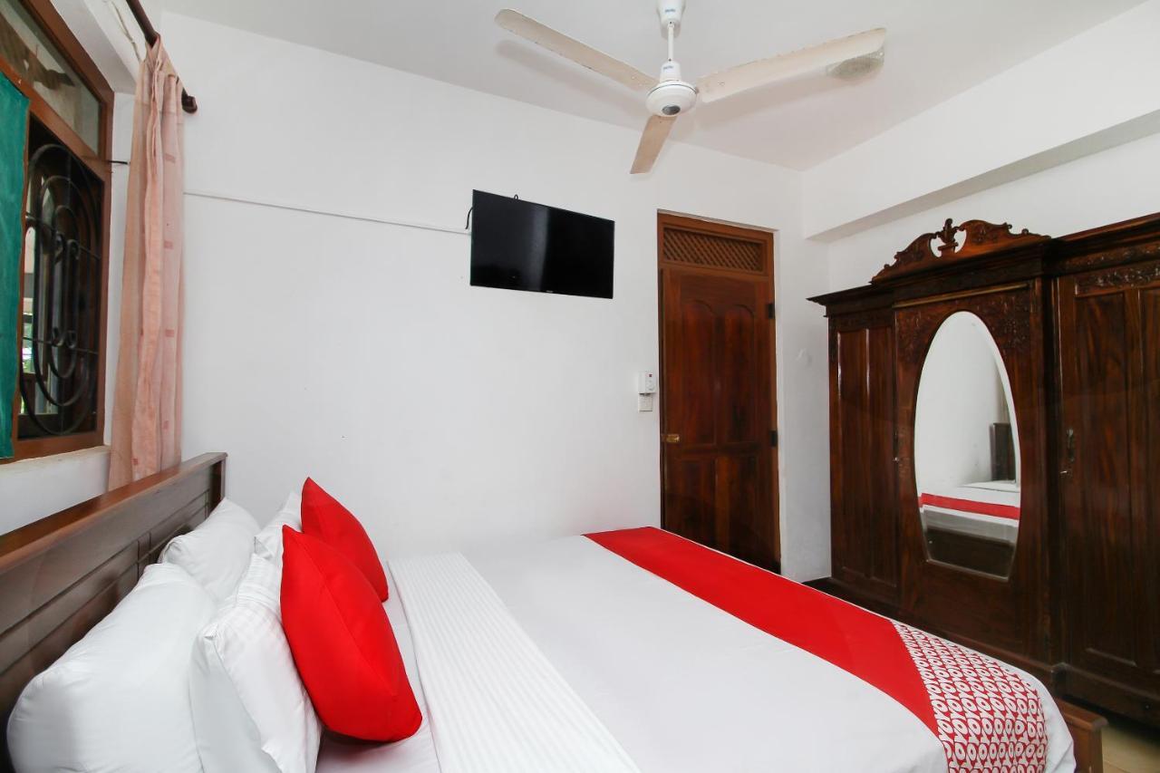 Lioni Holidays Villa Negombo Exteriör bild