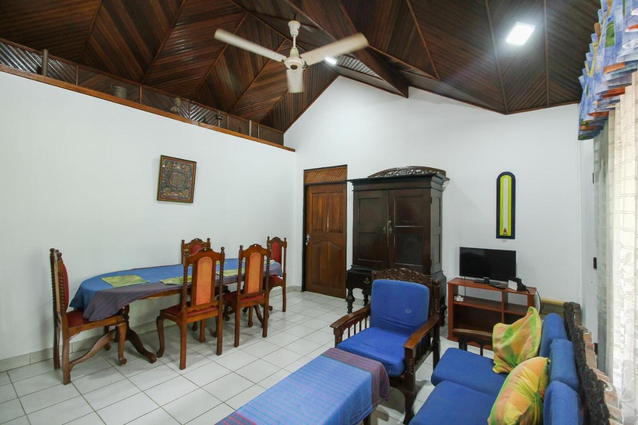 Lioni Holidays Villa Negombo Exteriör bild